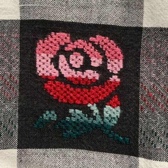 Vintage Shirt Black Oversized White Checkered Plaid Embroidered Dark Floral - Picture 7 of 12